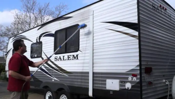 clean camper trailer