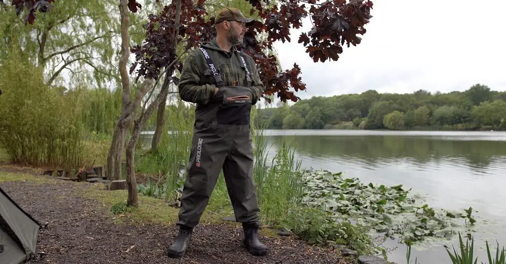 neoprene-waders-vs-breathable-waders-which-is-better-for-fishing