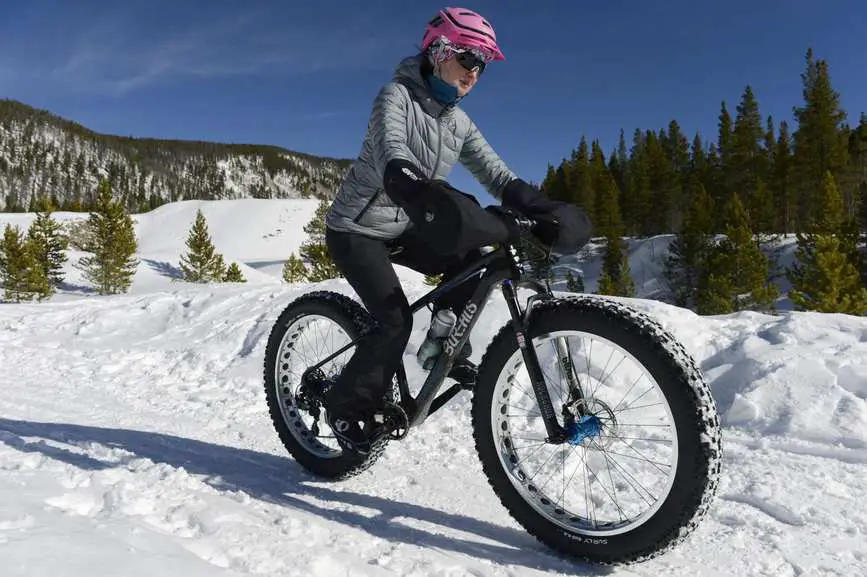 fat-bike-vs-plus-bike-which-bike-is-best-for-you-commutter