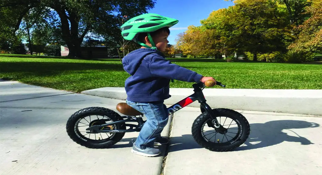 balance bikes for 2 year olds uk