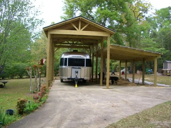 An RV Roof Cover Attach to a Pergola