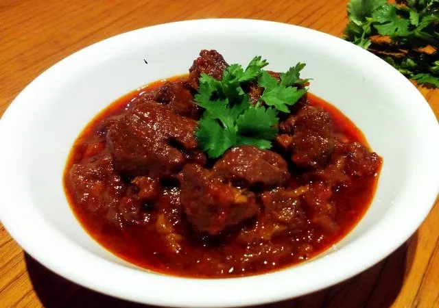 Red Lamb Curry Stew
